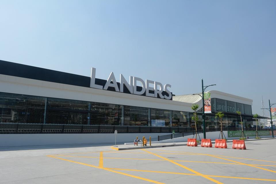 Landers Superstore超市因違反保持社交距離而被政府勒令停業