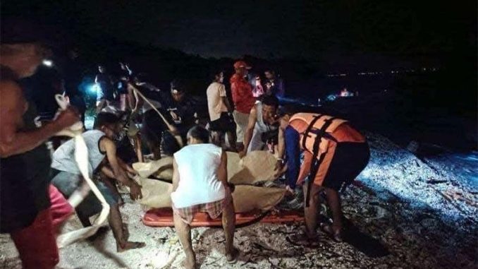 菲律賓遊客遭鯊魚襲擊雙臂切斷2人不幸喪生