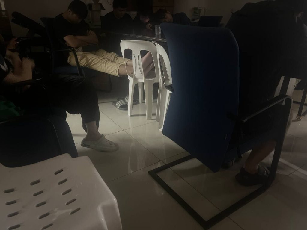 菲國調NBI突襲帕賽名門嘿網咖帶走全部中國人