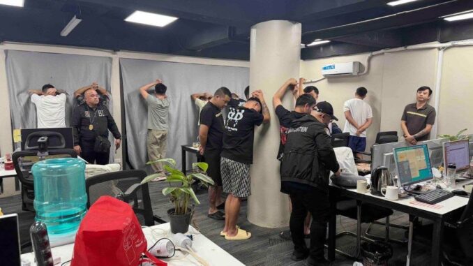 76人一網打盡菲律賓突襲網賭詐騙據點74名中國人被捕
